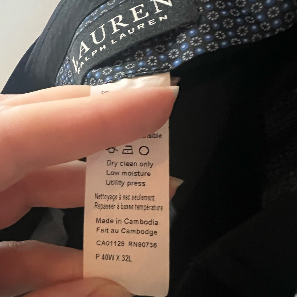 Ralph Lauren Black Suit - Picture 7 of 7